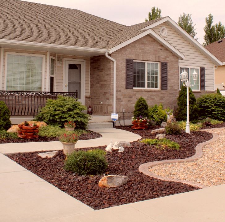 Country Front Yard Landscaping