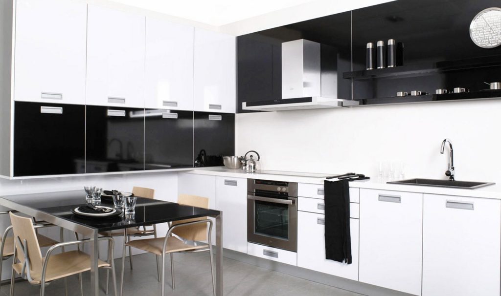 Gorgeous Monochrome Kitchen Design Ideas