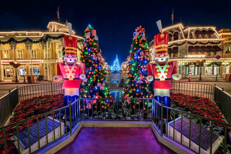 Walt Disney World Christmas Decoration source WDWNT