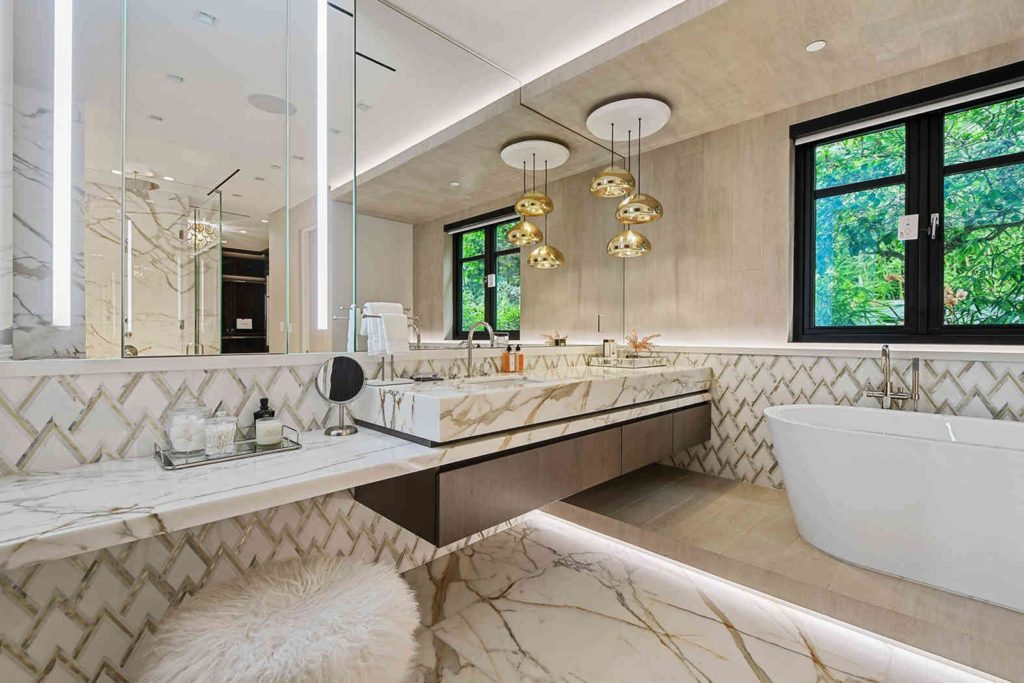 Residential Master Bathroom Interior Ideas