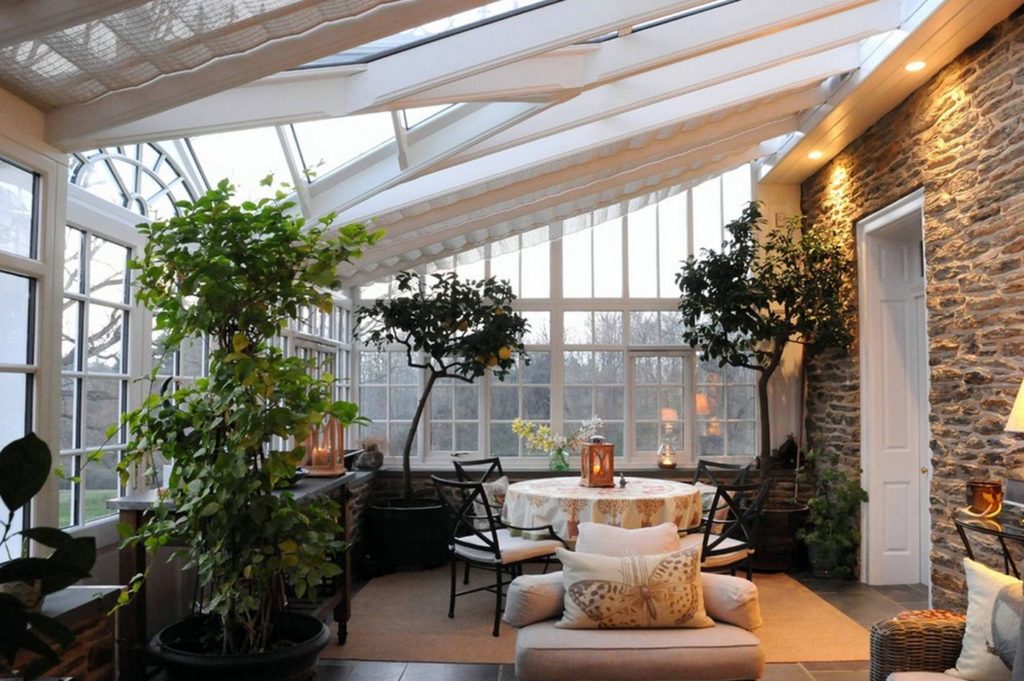 Sunroom Terrace Garden Ideas You have to try to make your winter cozier source Manzarda